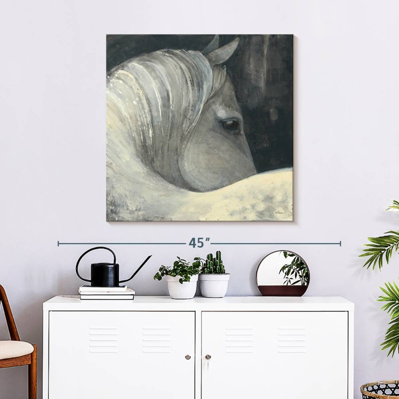 Brampt Bijou, 30" H x 30" W
