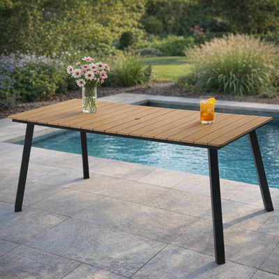 Table de salle à manger 70 pouces pour 6 personnes, plateau en acier avec trou pour parasol et table de patio
