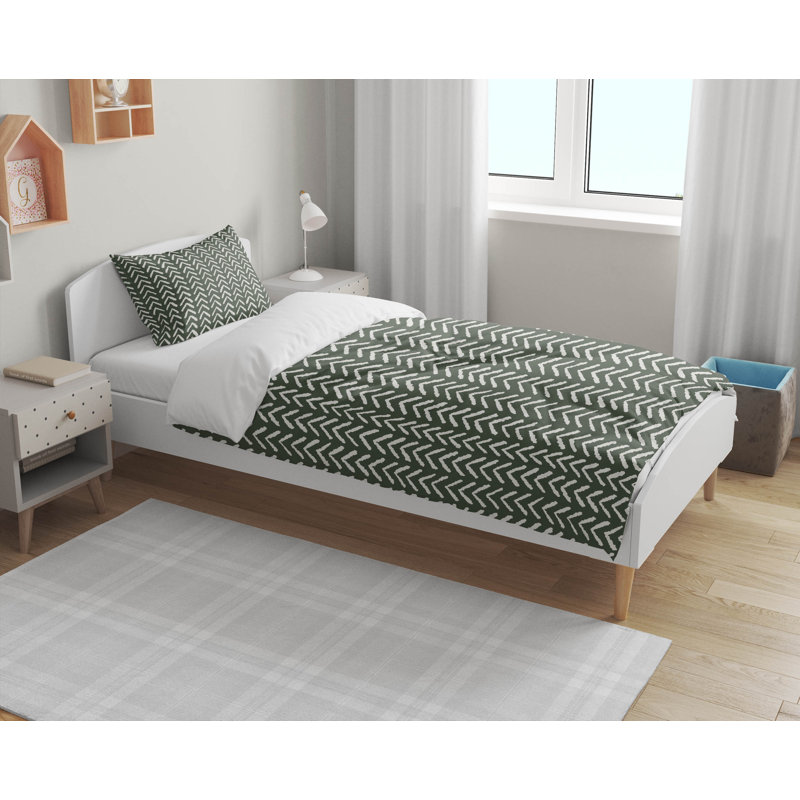 Tribe Way Decorative Lightweight Comforter Set, Green