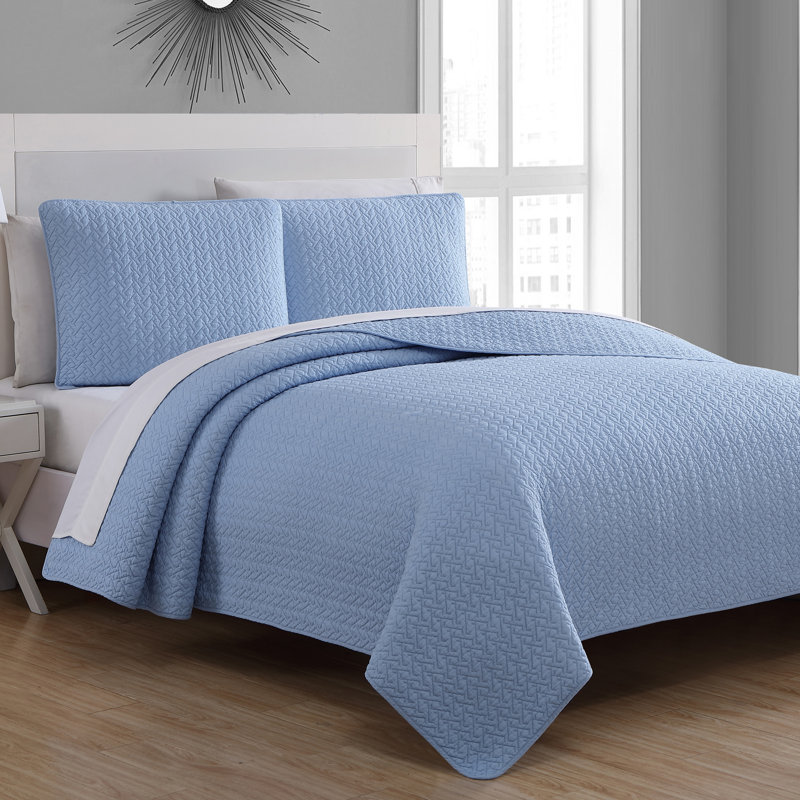 Estate Collection Modern & Contemporary Quilt, King Quilt + 2 King Shams, Charcoal Gray