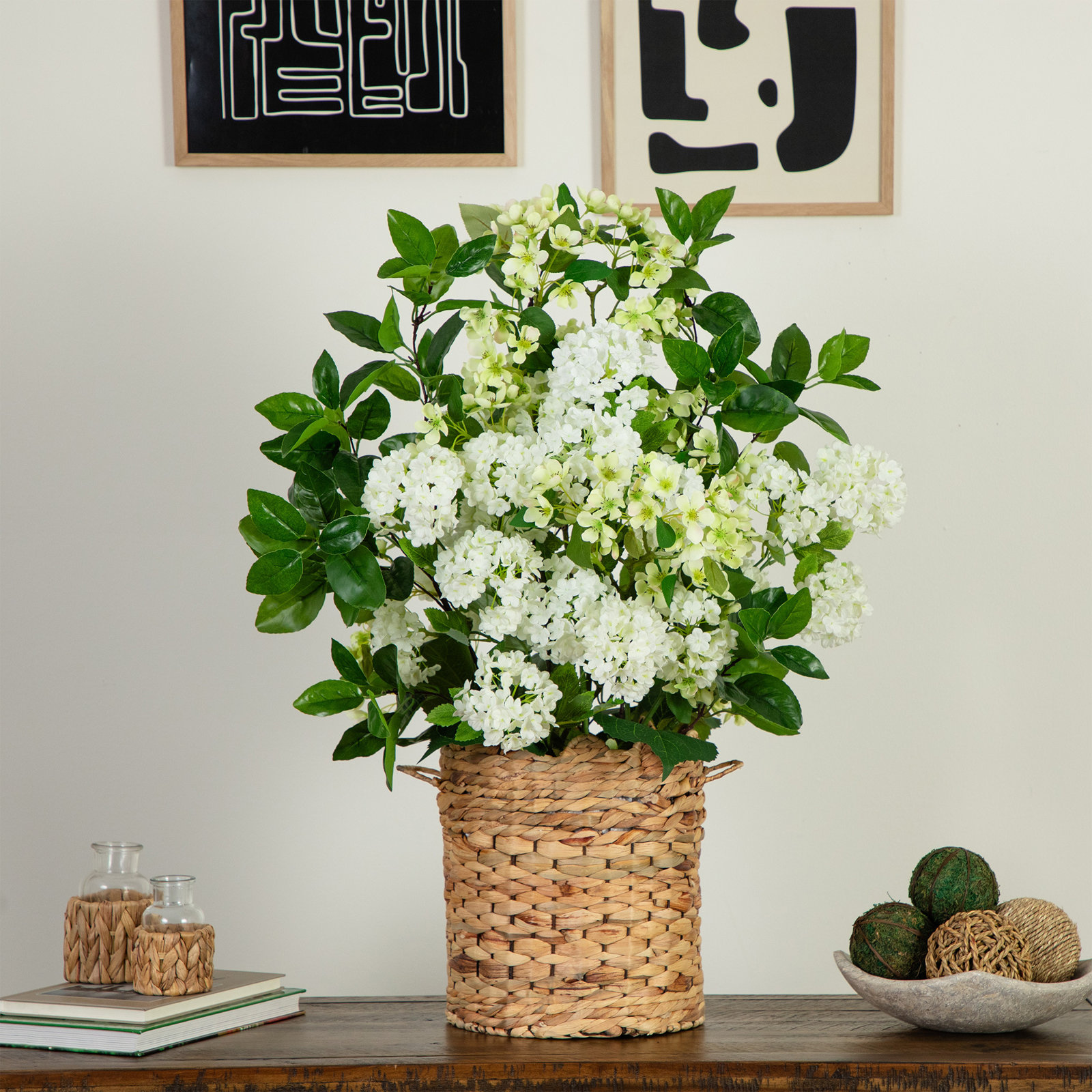 Moura Mixed Floral Arrangement