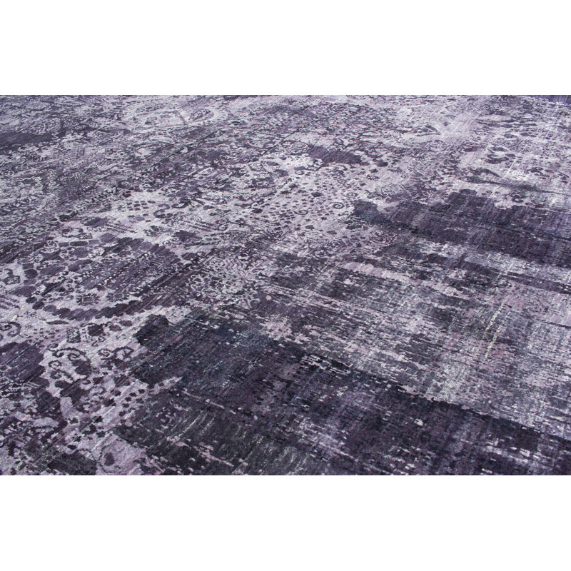 Avant-Garde Hand Knotted Area Rug in Purple