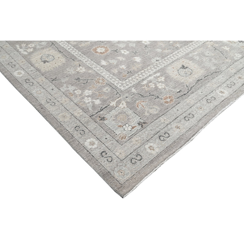 Tapis brun noué à la main de haute qualité