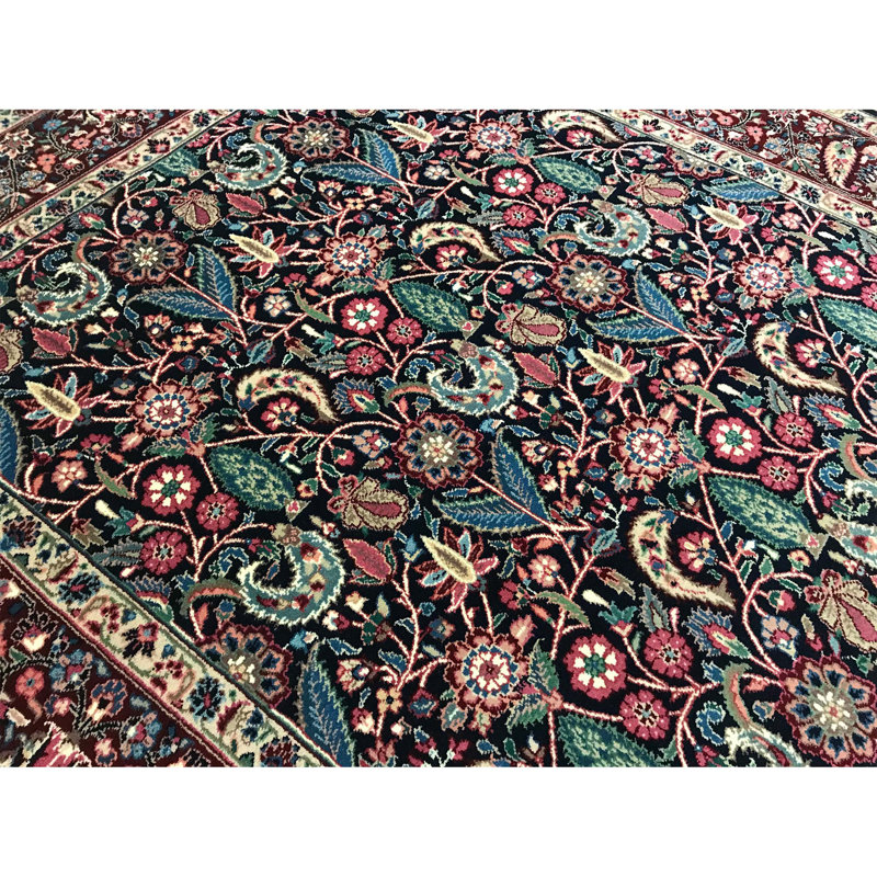 Tapis bleu marine et vin de haute qualité noué à la main