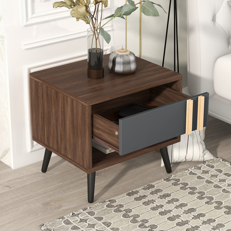 Table de bout pour chambre Hunner