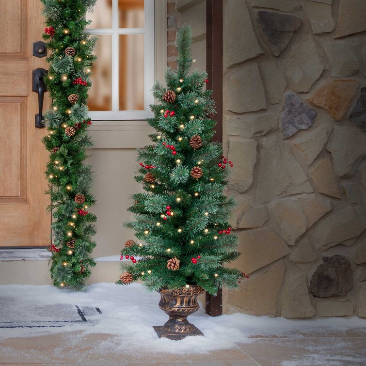 Pair of 4' Potted Spruce Trees, 24 inch Classic Christmas Wreath, and Set of  Two 9' Pre-Lit Garland & Reviews