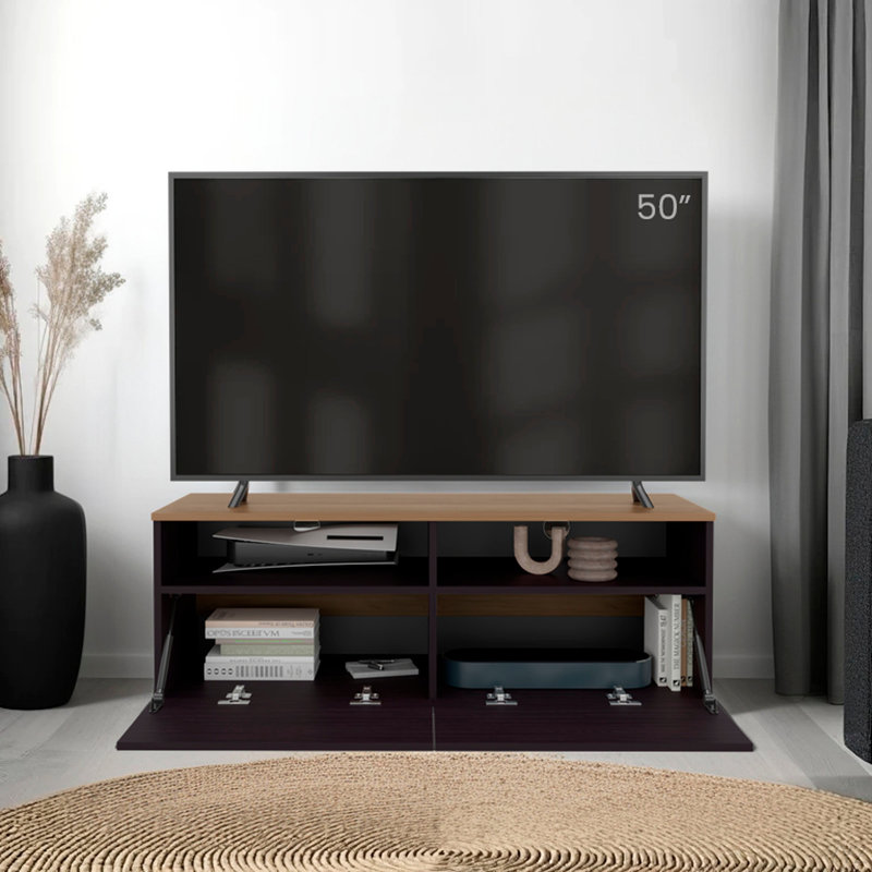 Meuble télé en wengé et chêne naturel avec porte et rangement ouvert, H 22,8 po x L 63 po x l 15,7 po