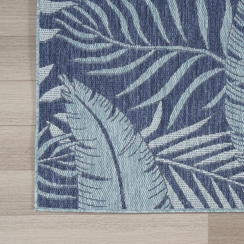 Rectangle Alduina Floral Polypropylene Indoor/Outdoor Area Rug in Blue/White, Rectangle 5' x 7'