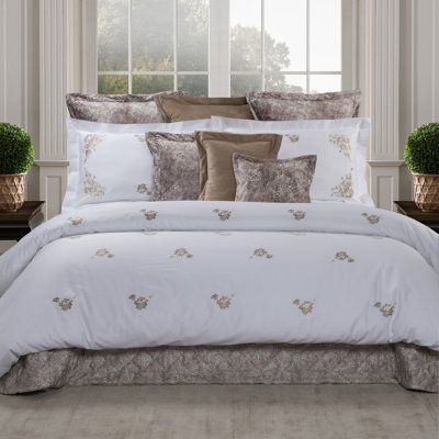 Ibla Embroidery By DEA Sateen Duvet Cover