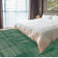 Tapis vert en laine noué à la main de conception unique et de style années 2000 4 pi 6 po x 9 pi 7 po Oliviarae
