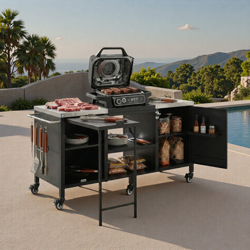 Grand îlot de cuisine pour l'extérieur avec plateau en acier inoxydable, table de préparation escamotable, tablettes réglables et support à épices
