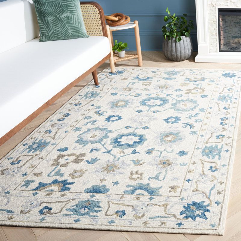 Malbora Hand Tufted Wool/Cotton Oriental Rug in Ivory/Blue, Rectangle 4" x 6"