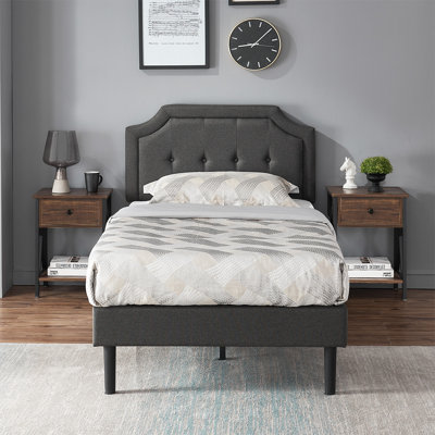 Kempst Steel Piece Bedroom Set