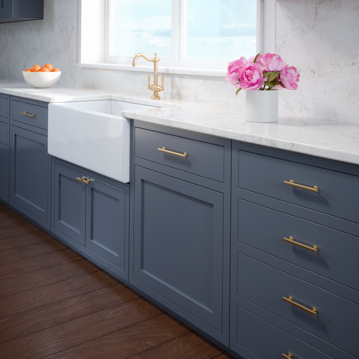 Flynn Bar Cabinet Pull, Satin Brass, 5 1/2"