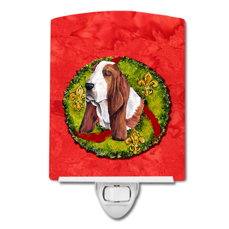 Éclairage de noël en céramique de noël cairn terrier, Basset hound brun clair