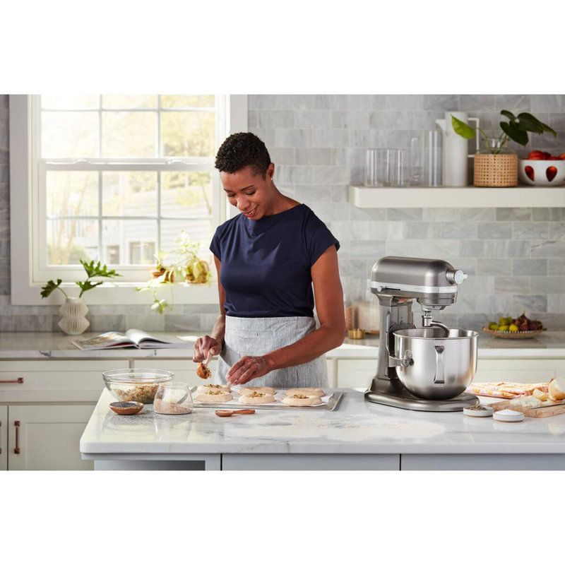 KitchenAid Artisan 6.6L Bowl-Lift Stand Mixer, Silver
