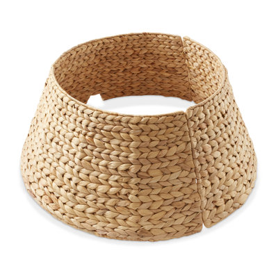 Woven Christmas Tree Collar with Cord Cutout