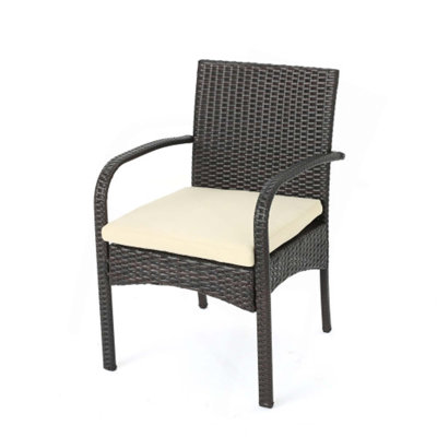 Chaise de patio avec coussin