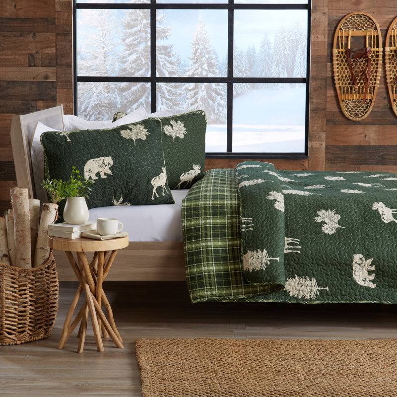 Forest Green Reversible Microfiber Quilt Set with Plaid Shams