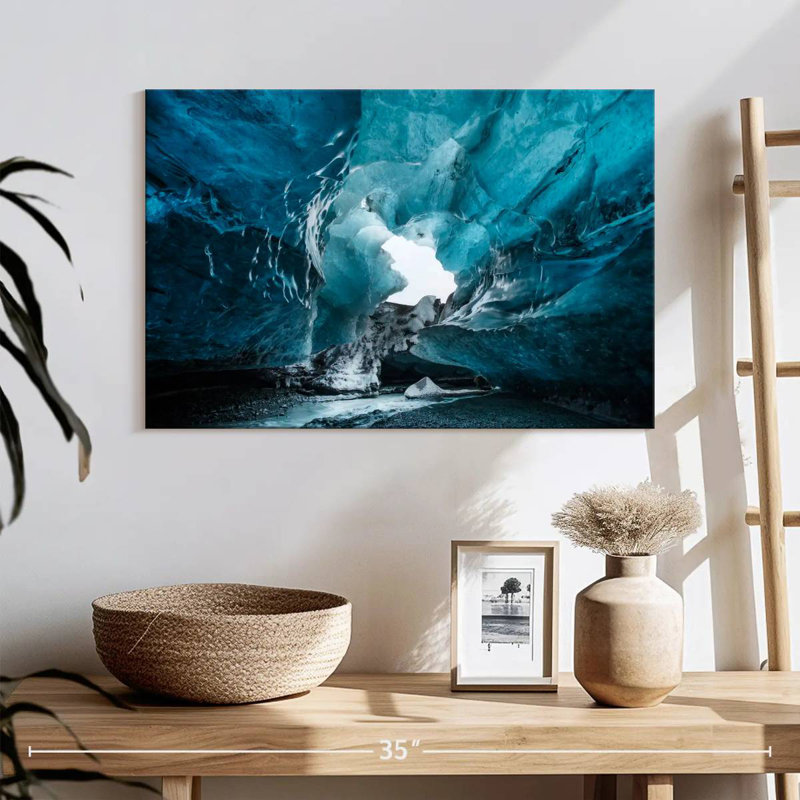 Grotte glaciaire Alvord Watnajokull, H 16 po x l 24 po