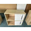Armoire de rangement en bois avec portes coulissantes
