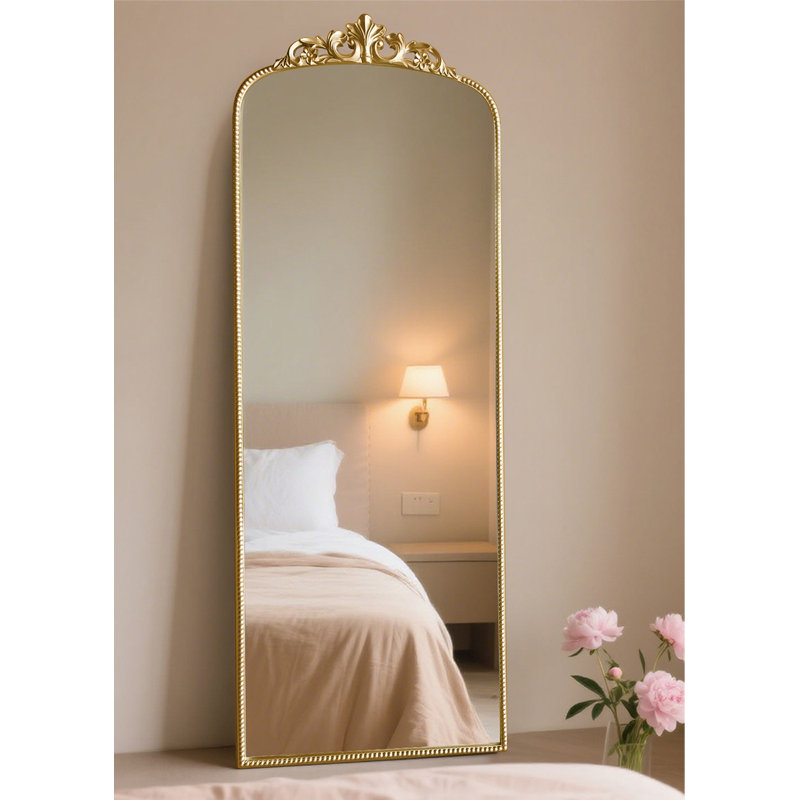 Miroir pleine grandeur de taille française à fixation murale