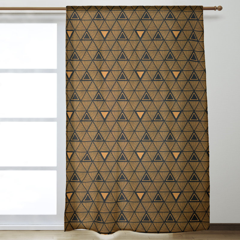 Panneau de rideau simple obscurcissant et isolant avec passe-tringle classique à motif de triangles dessinés à la main