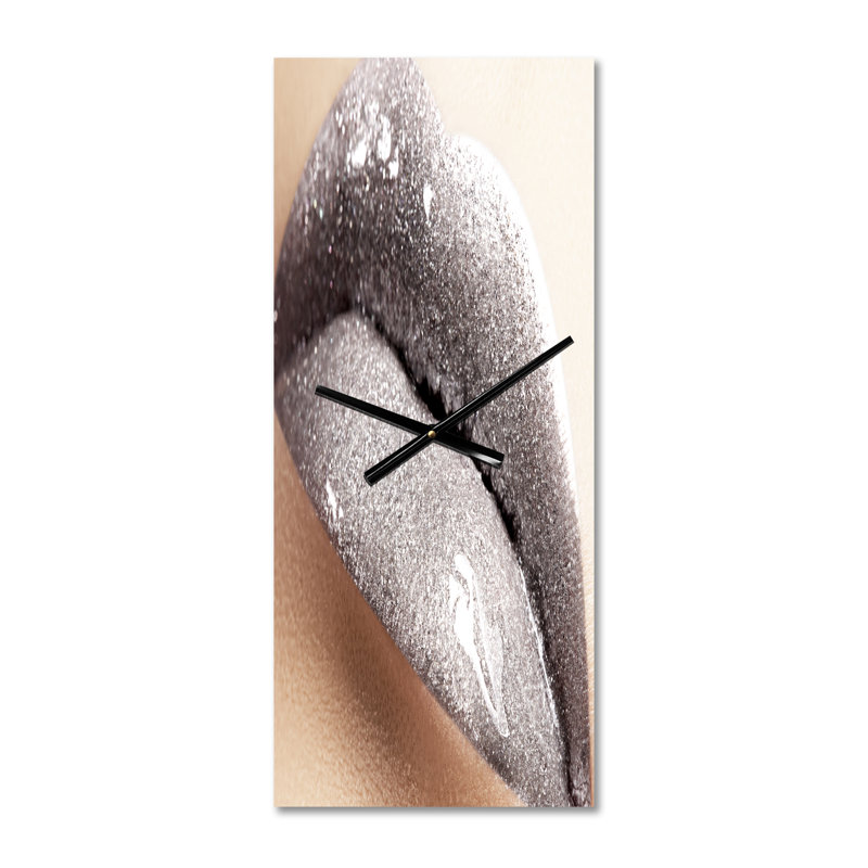 Horloge murale, Petit