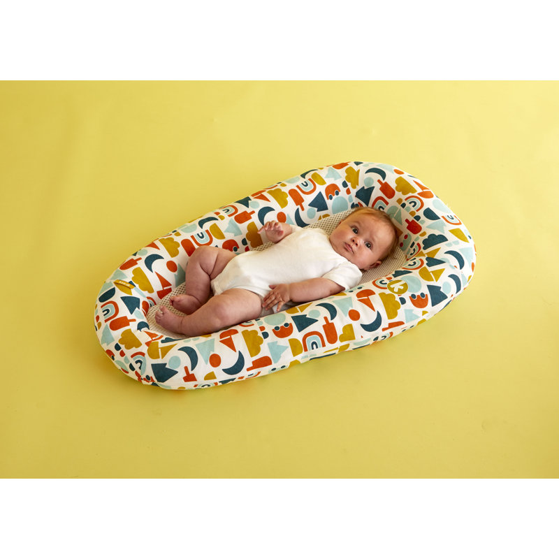 Friends Geometric Shapes Cot
