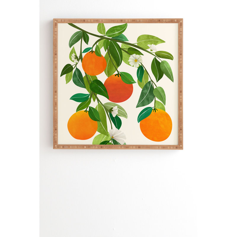 «Moderntropical Oranges And Blossoms II» par Moderntropical - reproduction de cadre photo sur bois, Encadrement brun