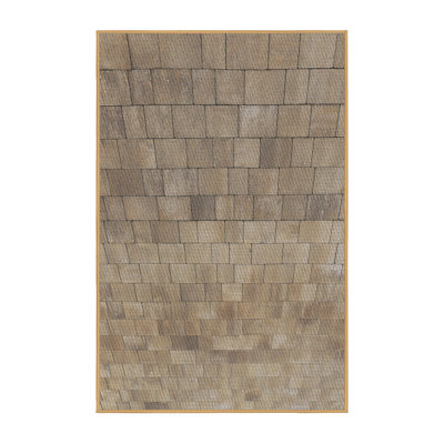Tapis brun à motif géométrique