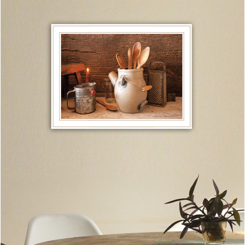 «Grandma's Kitchen Tools», art mural encadré pour le salon et la maison par Irvin Hoover, Cadre blanc