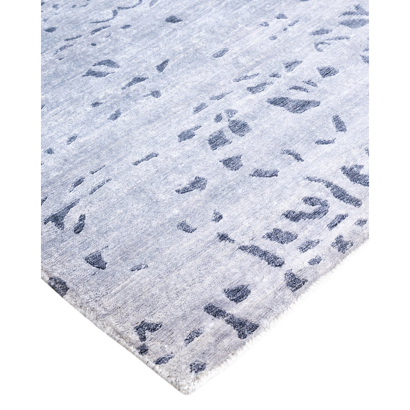 Gray Hand-Knotted Silk Rectangular Area Rug, 8' 10" x 12'