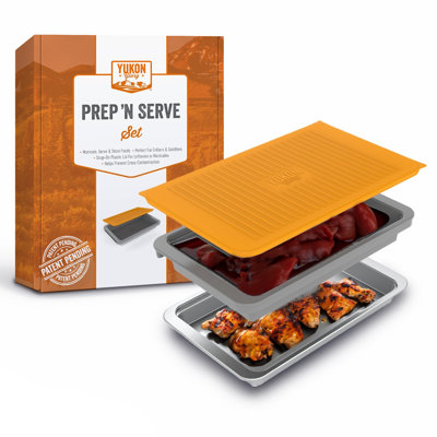 Yukon Glory 3-piece Prep 'N Serve set with stainless tray, lid and serving pan