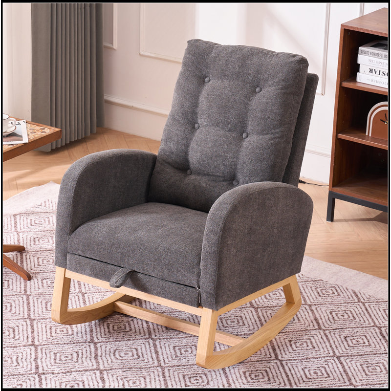 Chaise berçante d'appoint grise avec repose-pieds et pieds en bois d'hévéa à dossier haut