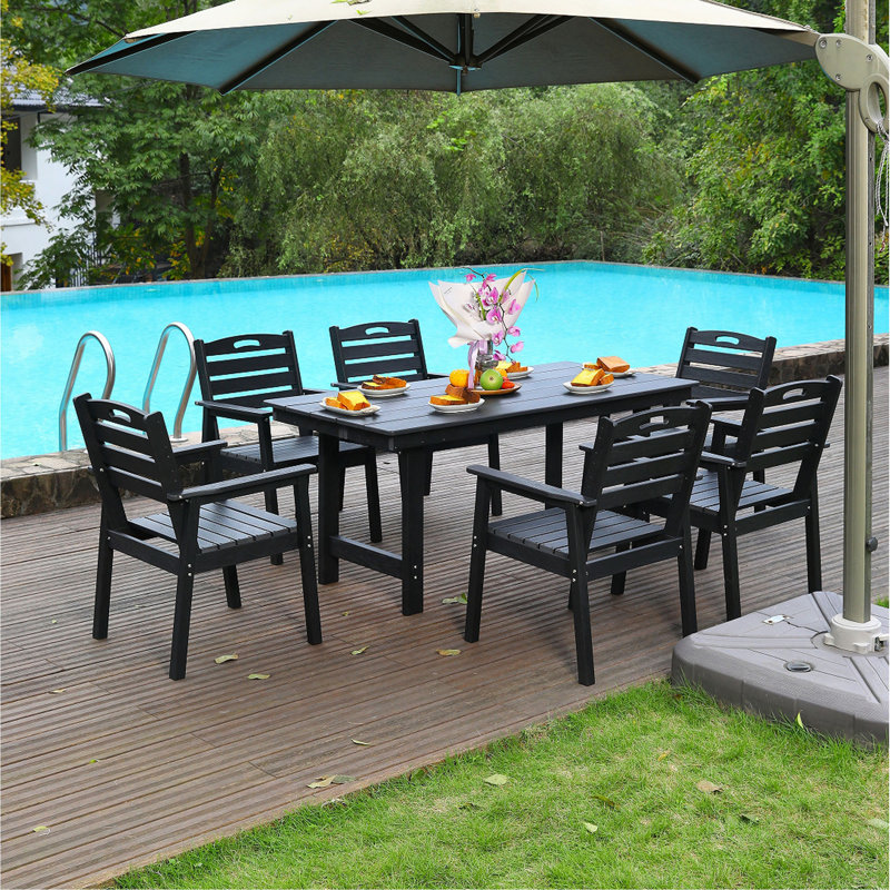 HDPE Outdoor Patio Dining Set, One Table And Six Chairs. The Outdoor Dining Furniture Has Sunshade Holes And Is Suitable. It Is Suitable For Lawns, Gardens, Backyards, And Pool Sides.Waterproof