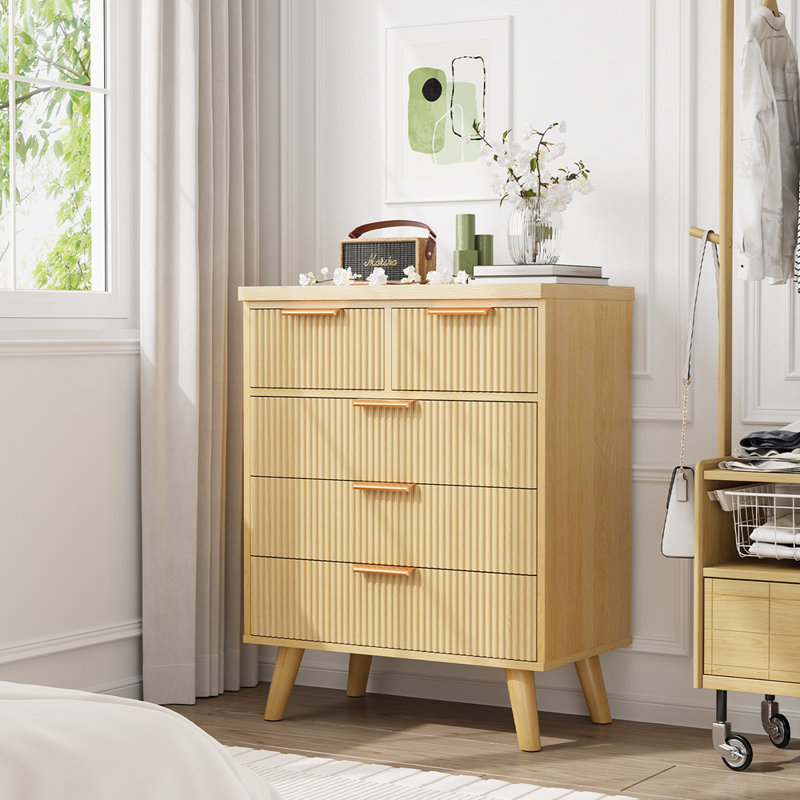 Commode 5 tiroirs cannelée en bois