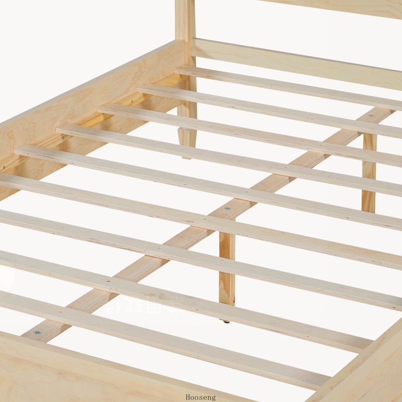Lit plateforme en bois Queen avec tête de lit classique à panneaux et sommier à lattes, naturel, sans sommier tapissier.