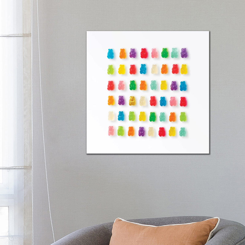 Reproduction de photo « Rainbow Bears » par Erin Summer, Pas de tapis, H 26 po x l 26 po x P 1,5 po, Toile tendue