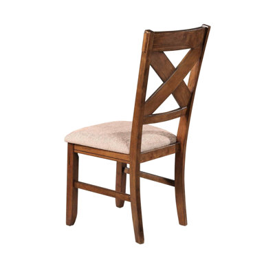 De 2 chaises de salle à manger - bois massif, finition noisette foncée, sièges rembourrés en mousse sans accoudoirs en tissu brun clair texturé L 17 po x l 18,5 po x H 39,5 po