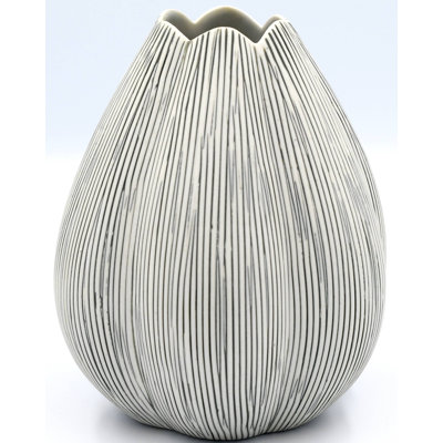 Bassey Handcrafted Table Vase 1