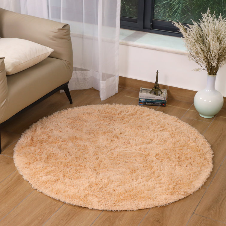 Round Shag Rug in Beige – Soft Accent Carpet for Cozy Spaces