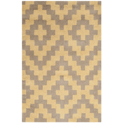 Sanyla Hand Tufted Wool Chevron Rug
