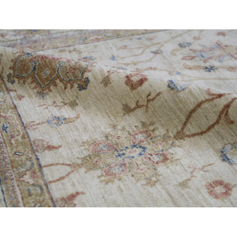 Ziegler Hand-Knotted High-Quality Beige Area Rug