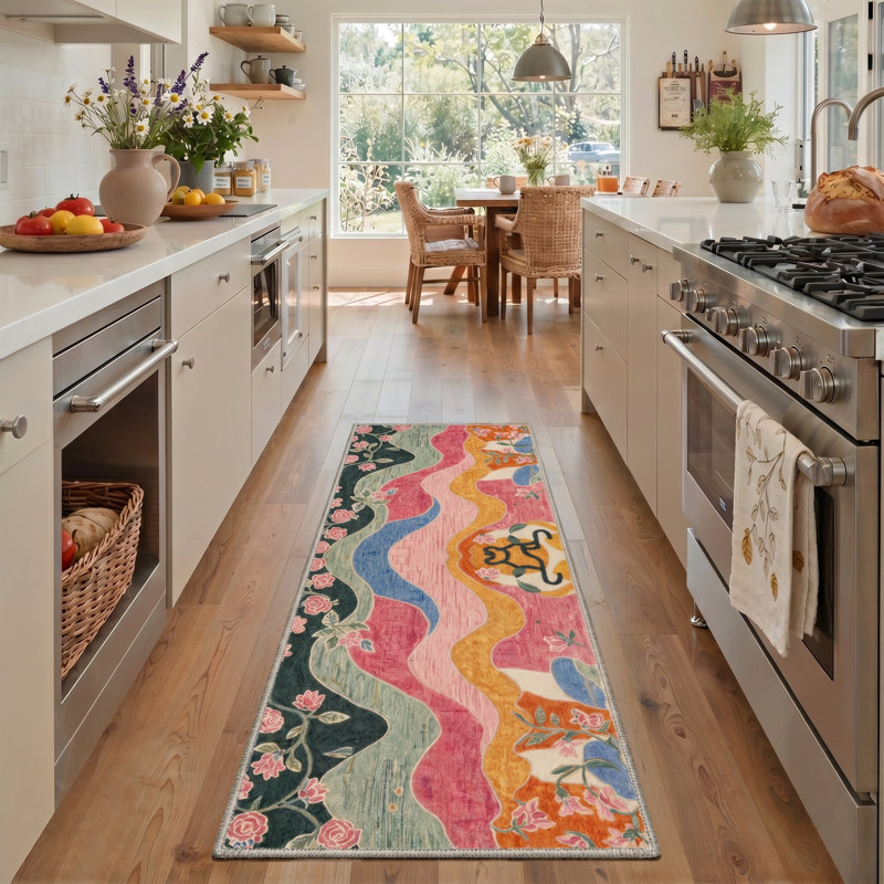 Tapis vert / rose / bleu / jaune / orange lavable à la machine avec envers antidérapant Verdant, Runner 2' x 6'