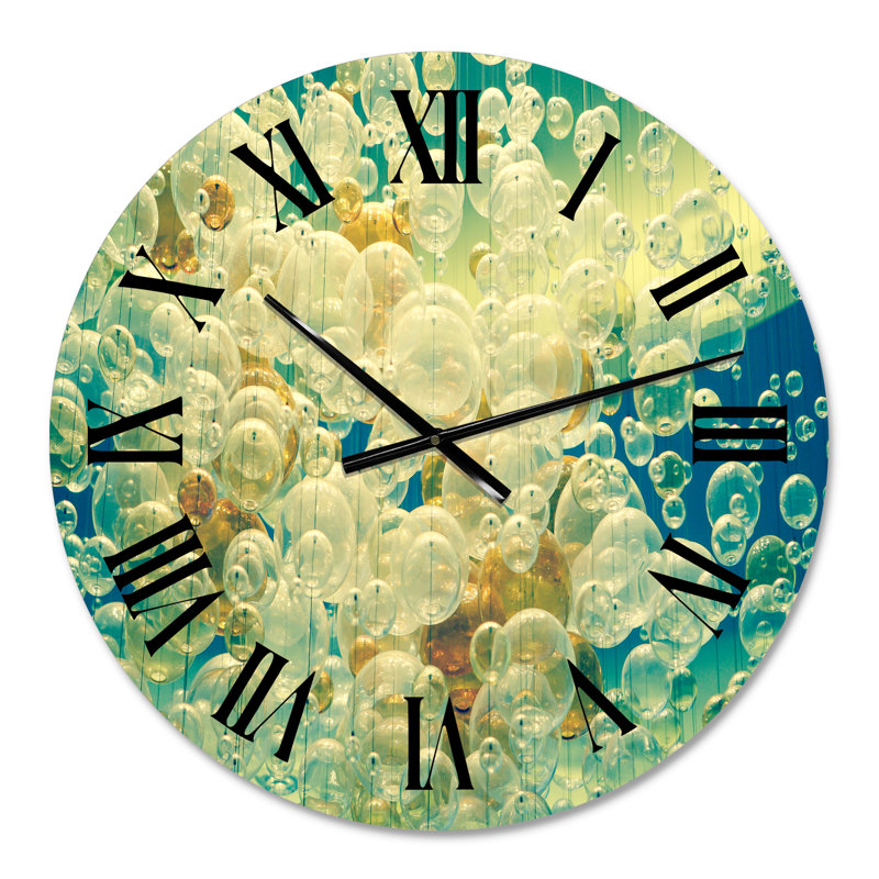 Lustre abstrait en forme de boules I - Horloge murale moderne, Moyenne