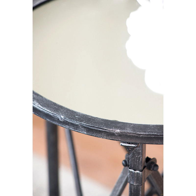 Table d'appoint Gilbert D17 x 26,5 po