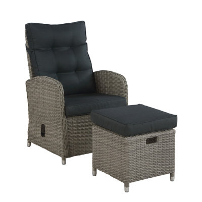 Wicker Outdoor Lounge Chair with Ottoman