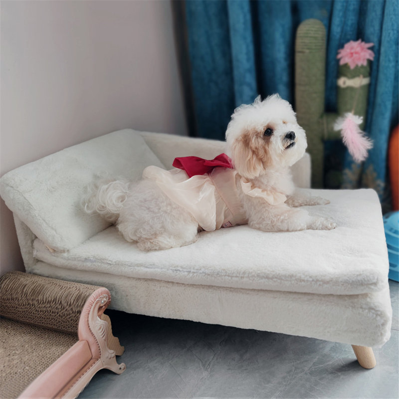 Casheena Orthopedic Fleece Pet Bed, Medium (31.5" W x 20" D x 15.3" H)