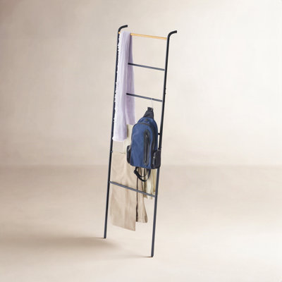Leaning Blanket Ladder